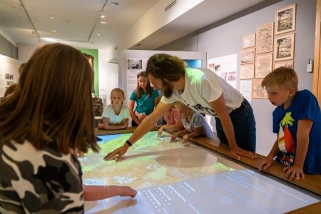 Muzejska-noc_Notr-Muzej_BeGR8__7IV9978_manjse