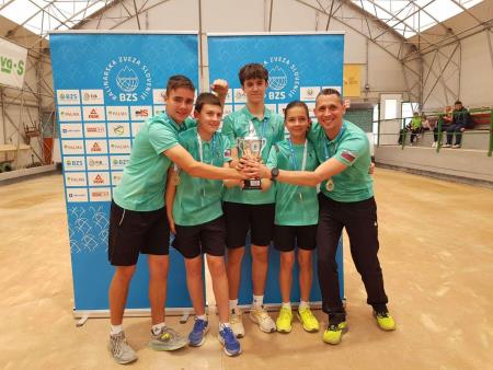 IMG-f2f8d6bcc294165a21d53a91f07ef30e-V