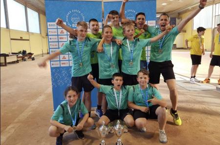 IMG-fead8c23fc86b6d37a930d37774124e9-V