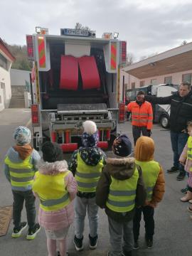 ee73bd0dc03b786c1193a2fb51ecdae5