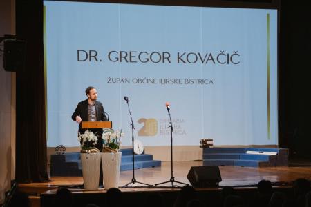 240308-20-gimnazije-foto-blazˇ-lencˇek-042