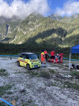 74b56d94-bdaf-49d4-88b4-f985c71e18d9