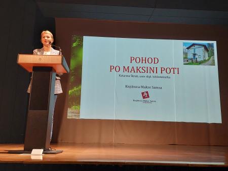Katarina Škrab iz Knjižnice Makse Samsa Ilirska Bistrica predstavlja Maksino pot